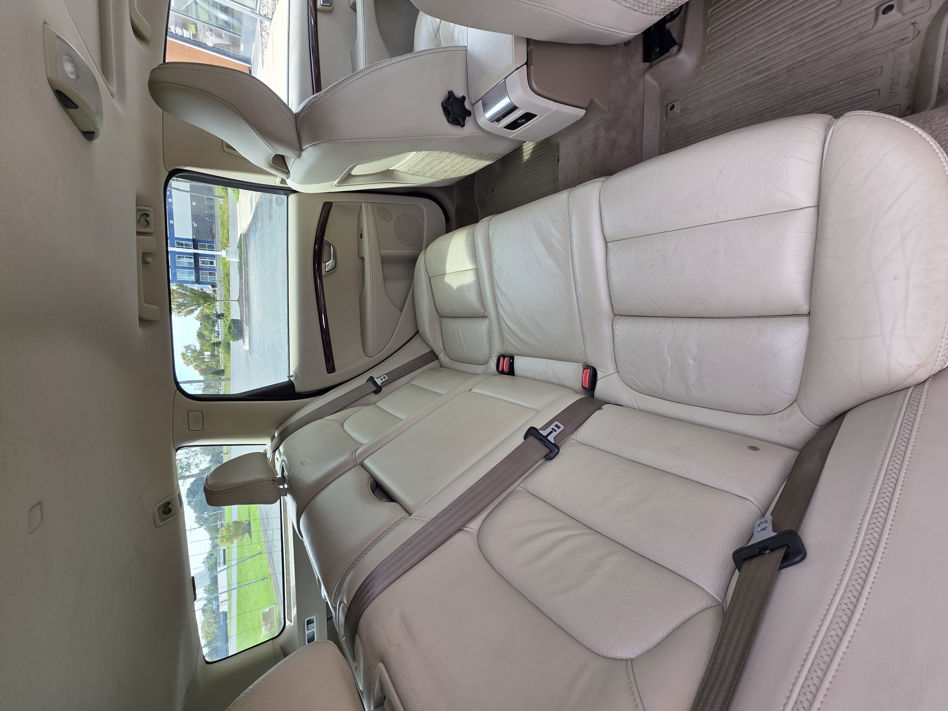 Used 2011 Volvo XC70 T6 AWD/4WD image 11