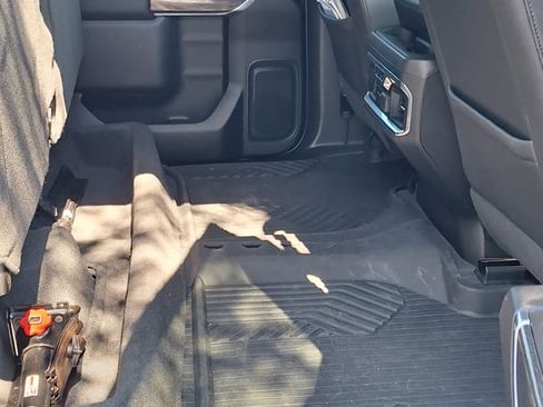 Used 2021 Chevrolet Silverado 1500 LTZ image 9