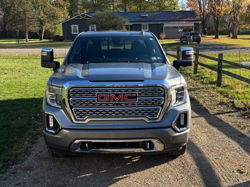 Used 2020 GMC Sierra 1500 Denali w/ Technology Package image 4