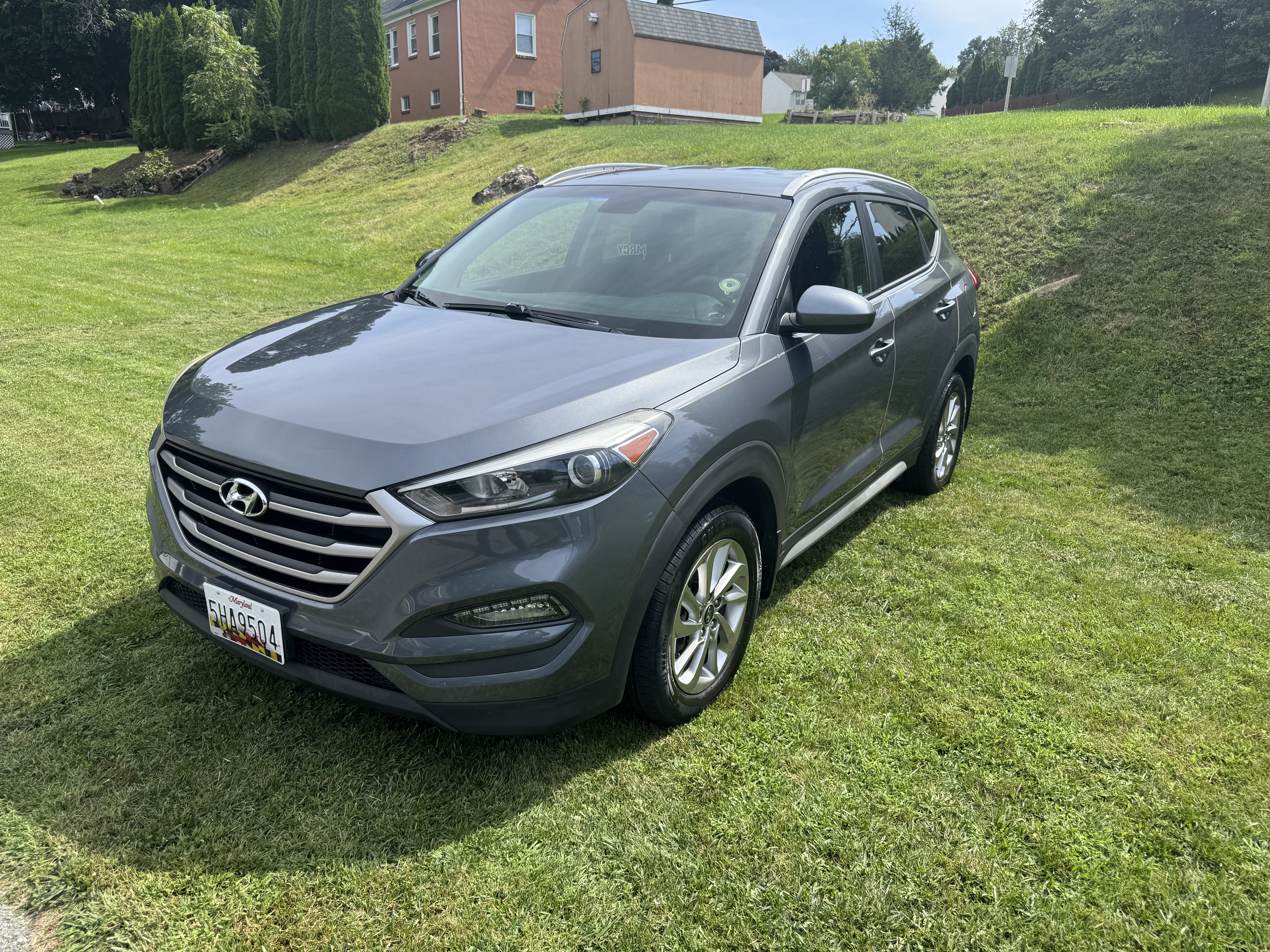 Used 2018 Hyundai Tucson SEL w/ Cargo Package AWD/4WD image 1