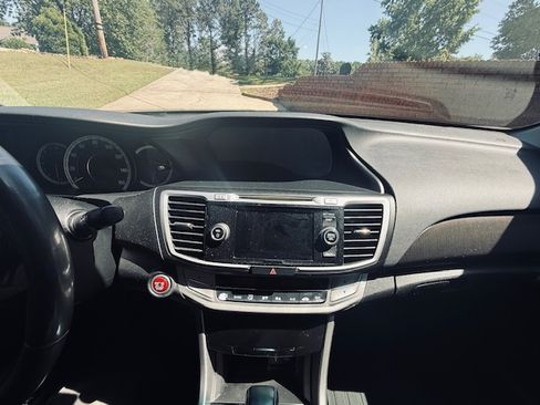 Used 2013 Honda Accord EX-L image 10