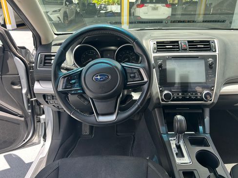 Used 2018 Subaru Legacy 2.5i Premium AWD/4WD image 5
