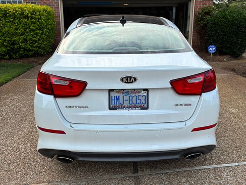 Used 2015 Kia Optima EX w/ EX Premium Package FWD image 4