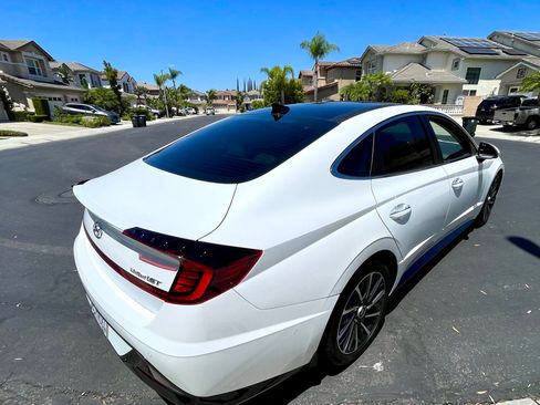 Used 2020 Hyundai Sonata Limited w/ Cargo Package FWD image 11