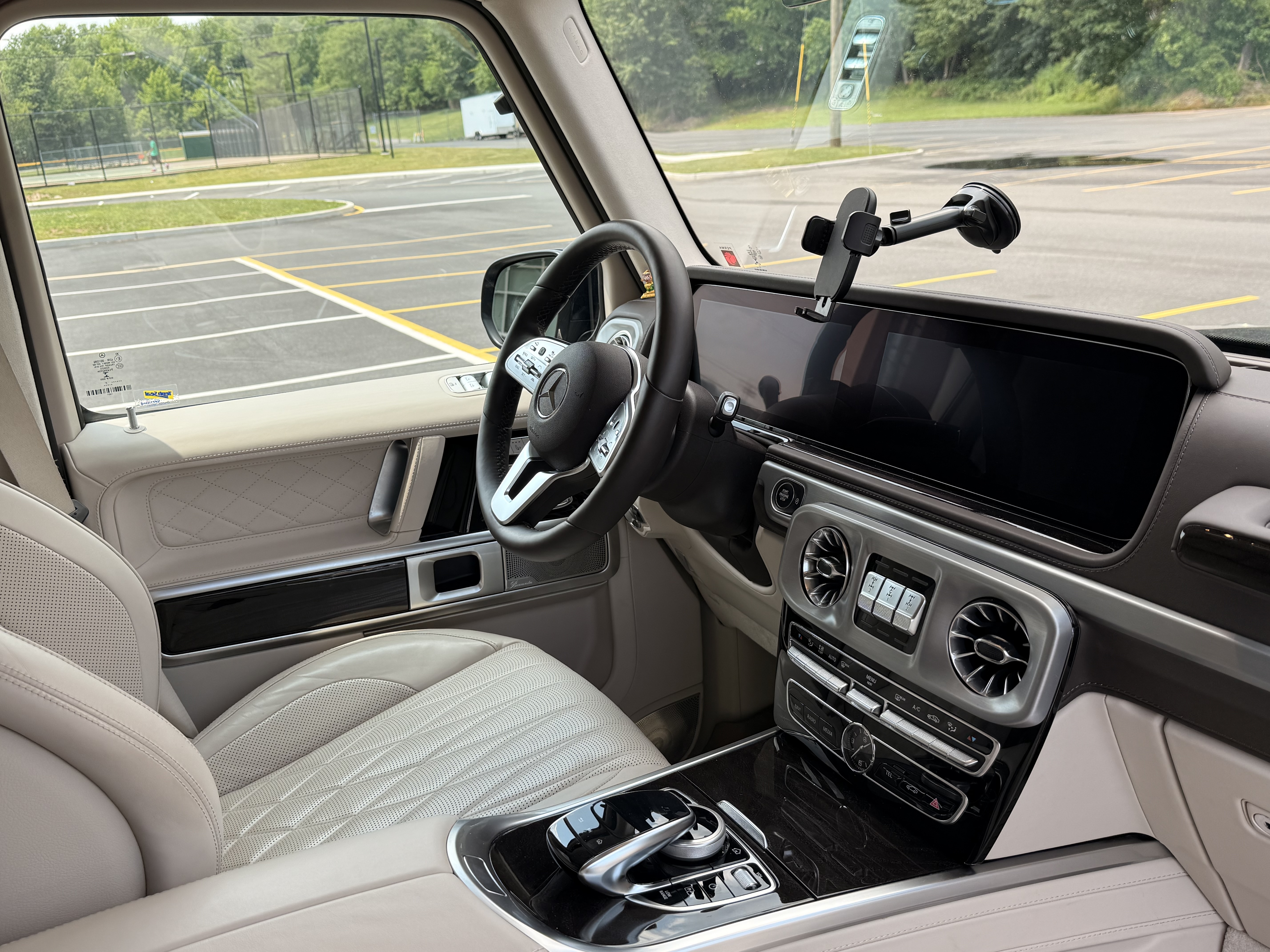 Used 2021 Mercedes-Benz G 550 image 24