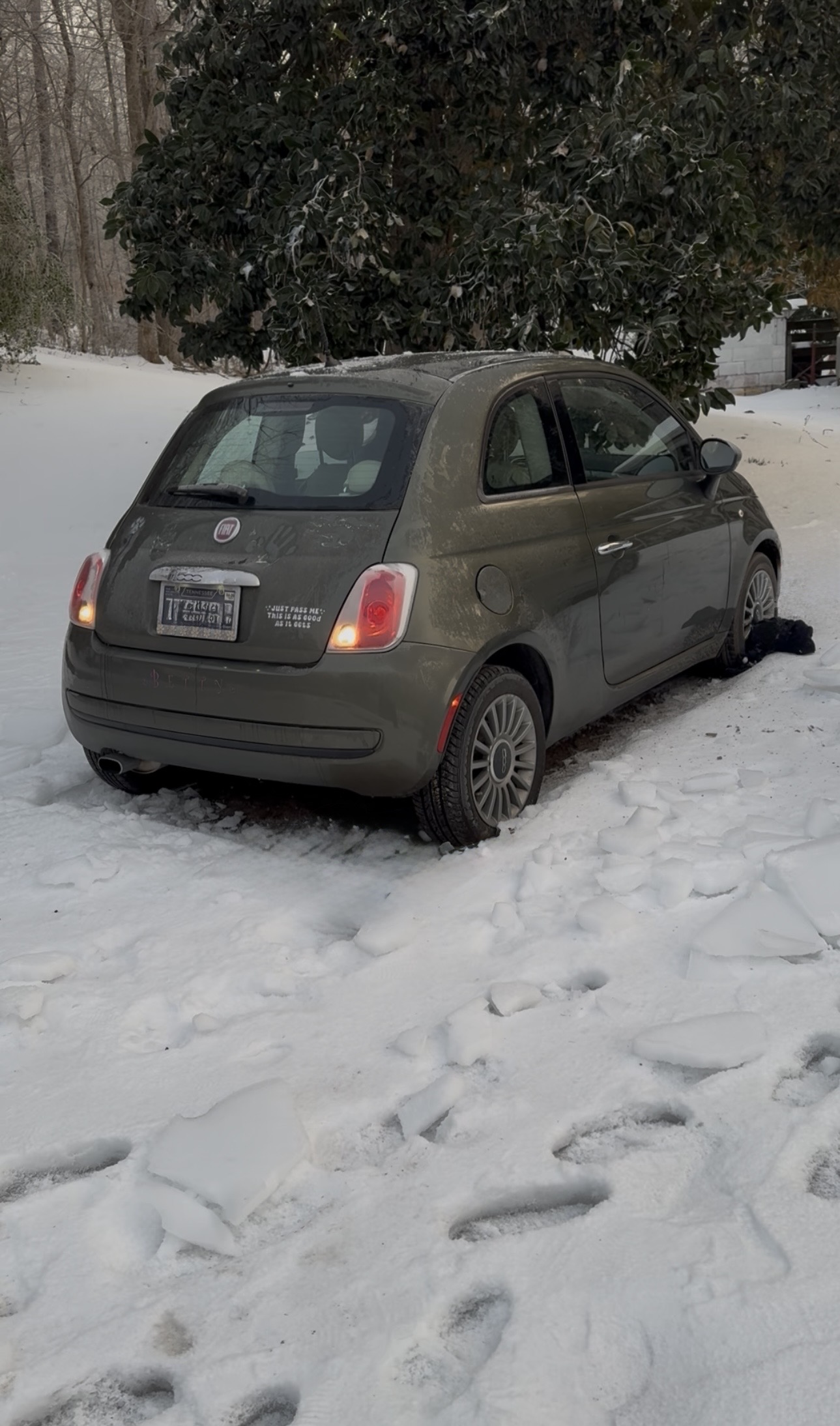 Used 2013 FIAT 500 Pop FWD image 2