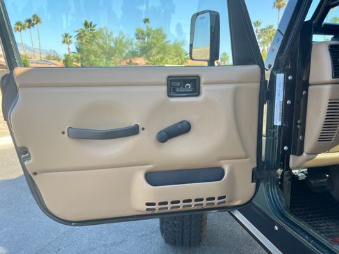 Used 2002 Jeep Wrangler Sport AWD/4WD image 19