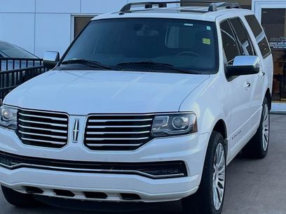 Used 2017 Lincoln Navigator Select
