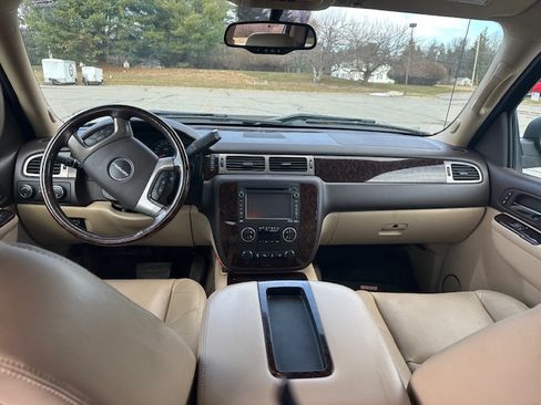 Used 2012 GMC Sierra 2500 Denali w/ Suspension Package, Off-Road image 16