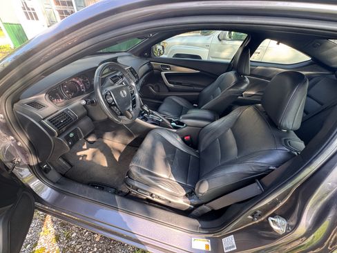 Used 2017 Honda Accord EX-L image 11