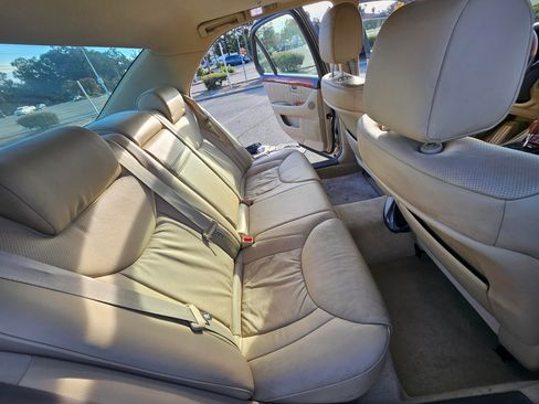 Used 2005 Lexus LS 430 image 20