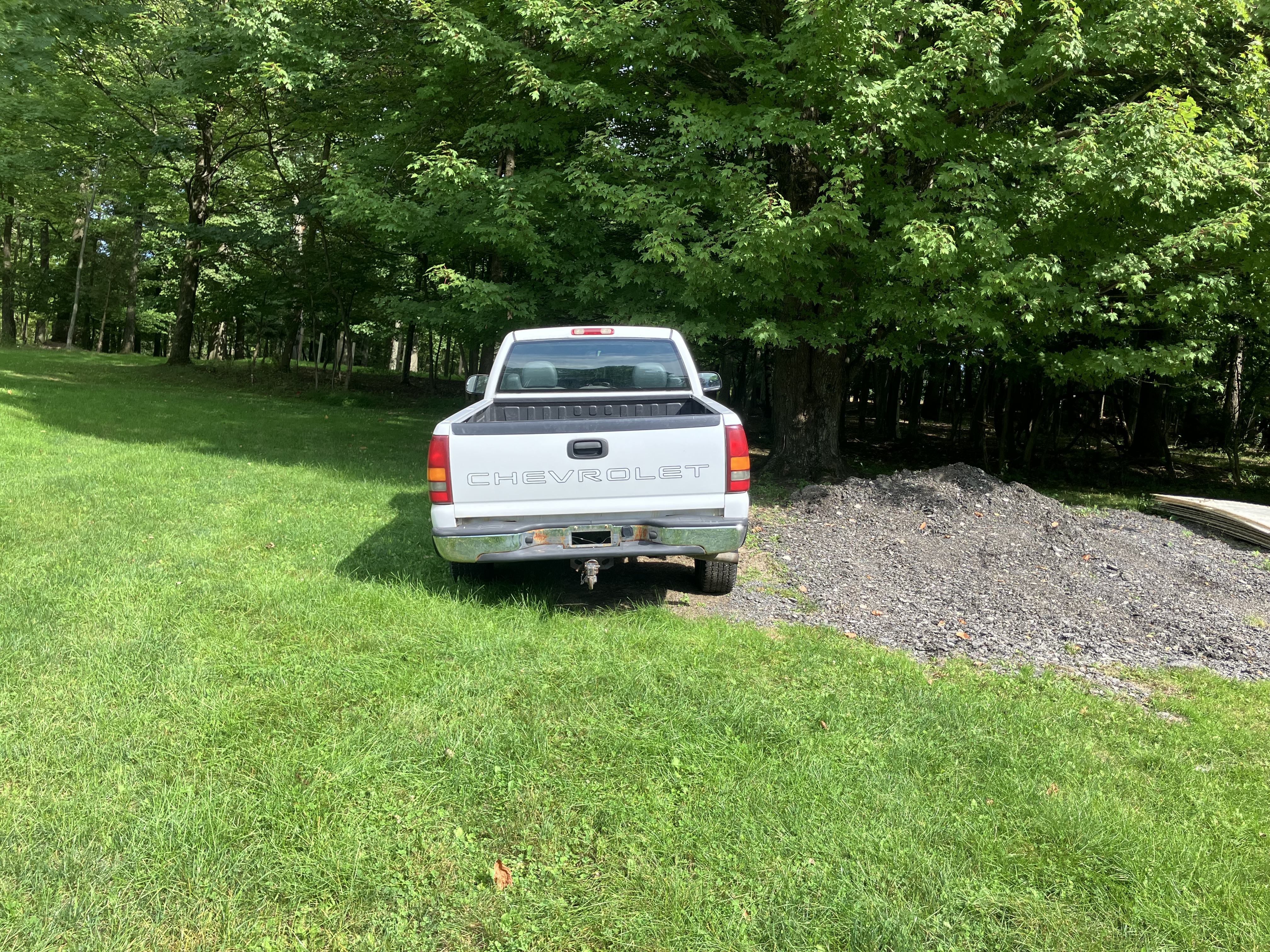 Used 2000 Chevrolet Silverado 1500 4x4 Regular Cab w/ Exterior Appearance Pkg image 2