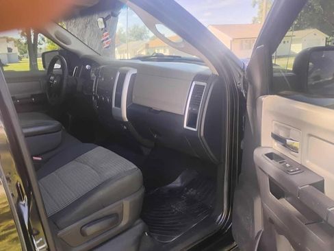 Used 2012 RAM 1500 Classic SLT image 9