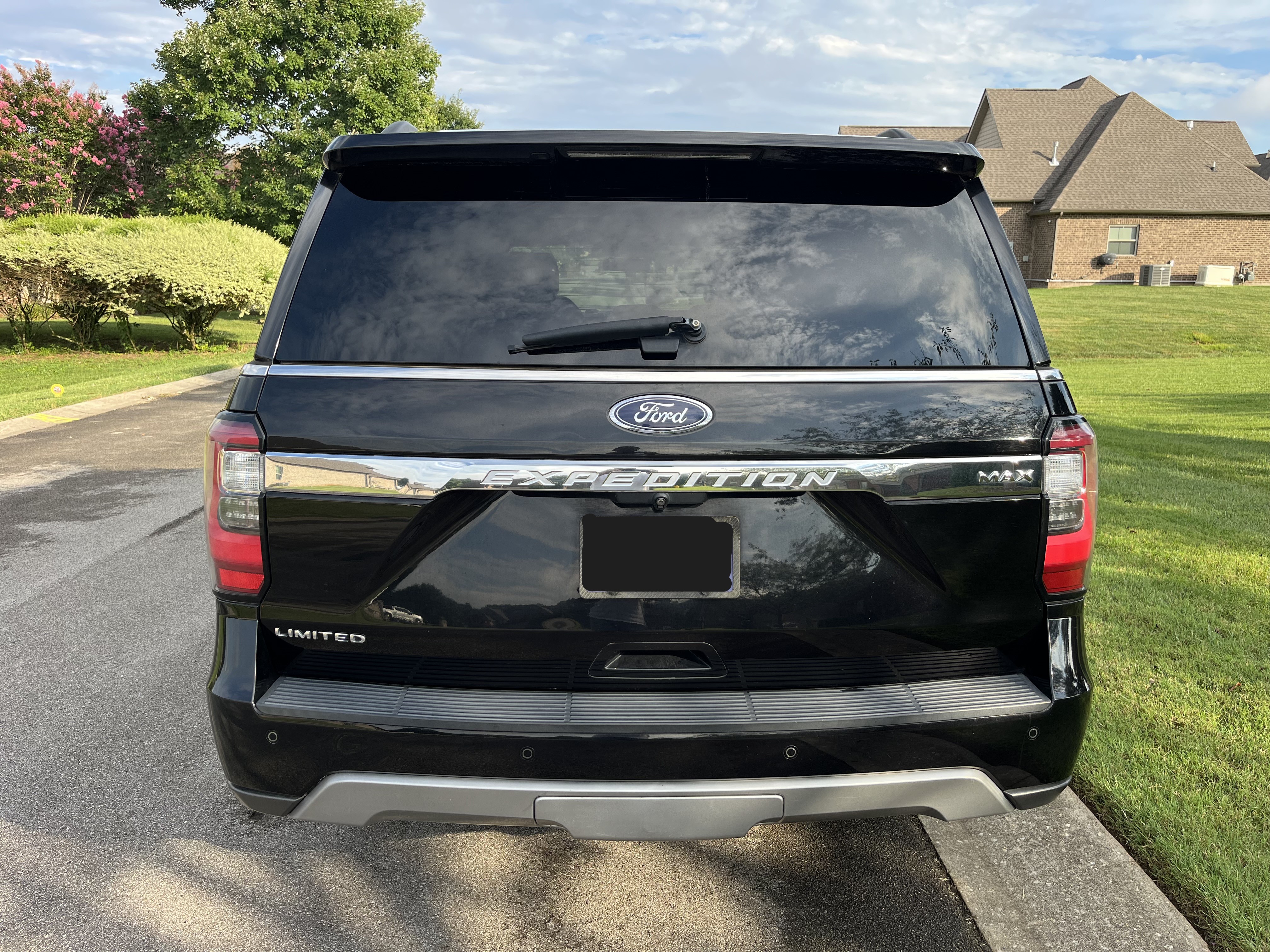 Used 2020 Ford Expedition Max Limited RWD image 11