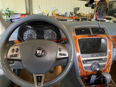 Used 2007 Jaguar XKR R image 6