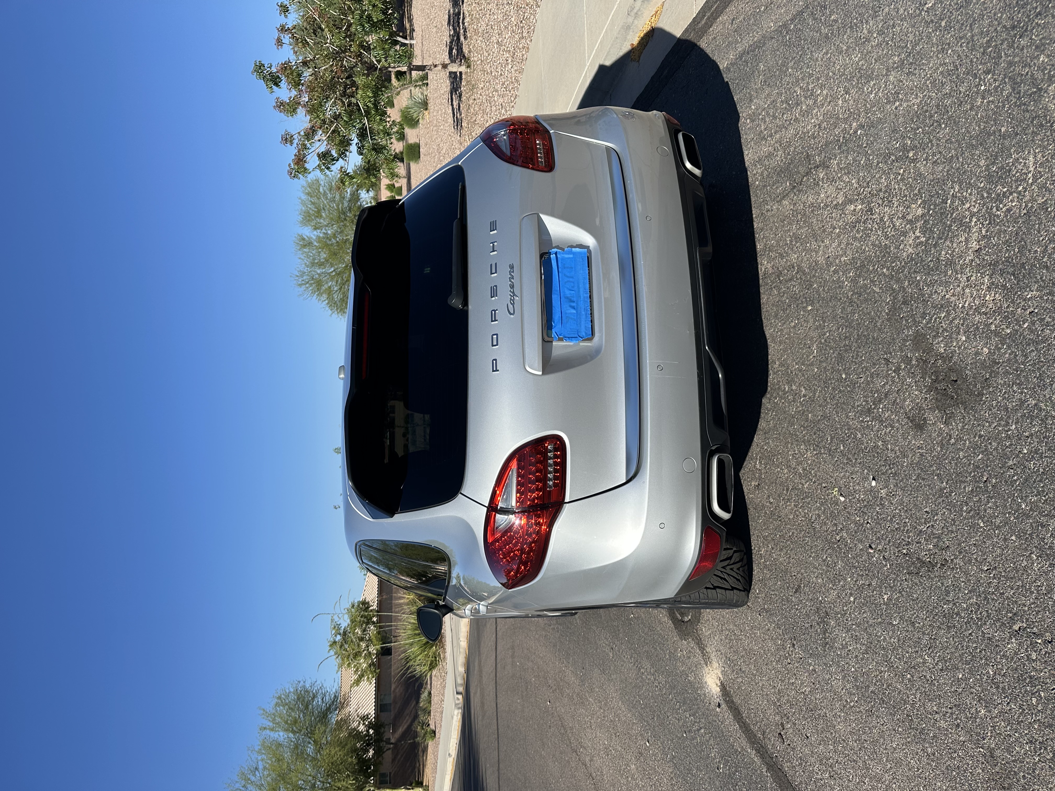 Used 2013 Porsche Cayenne AWD/4WD image 5