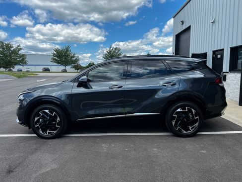 Used 2024 Kia Sportage SX AWD/4WD image 4