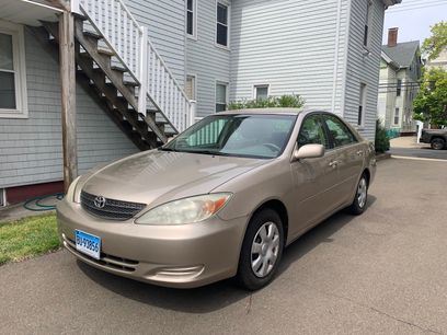 Used 2004 Toyota Camry LE