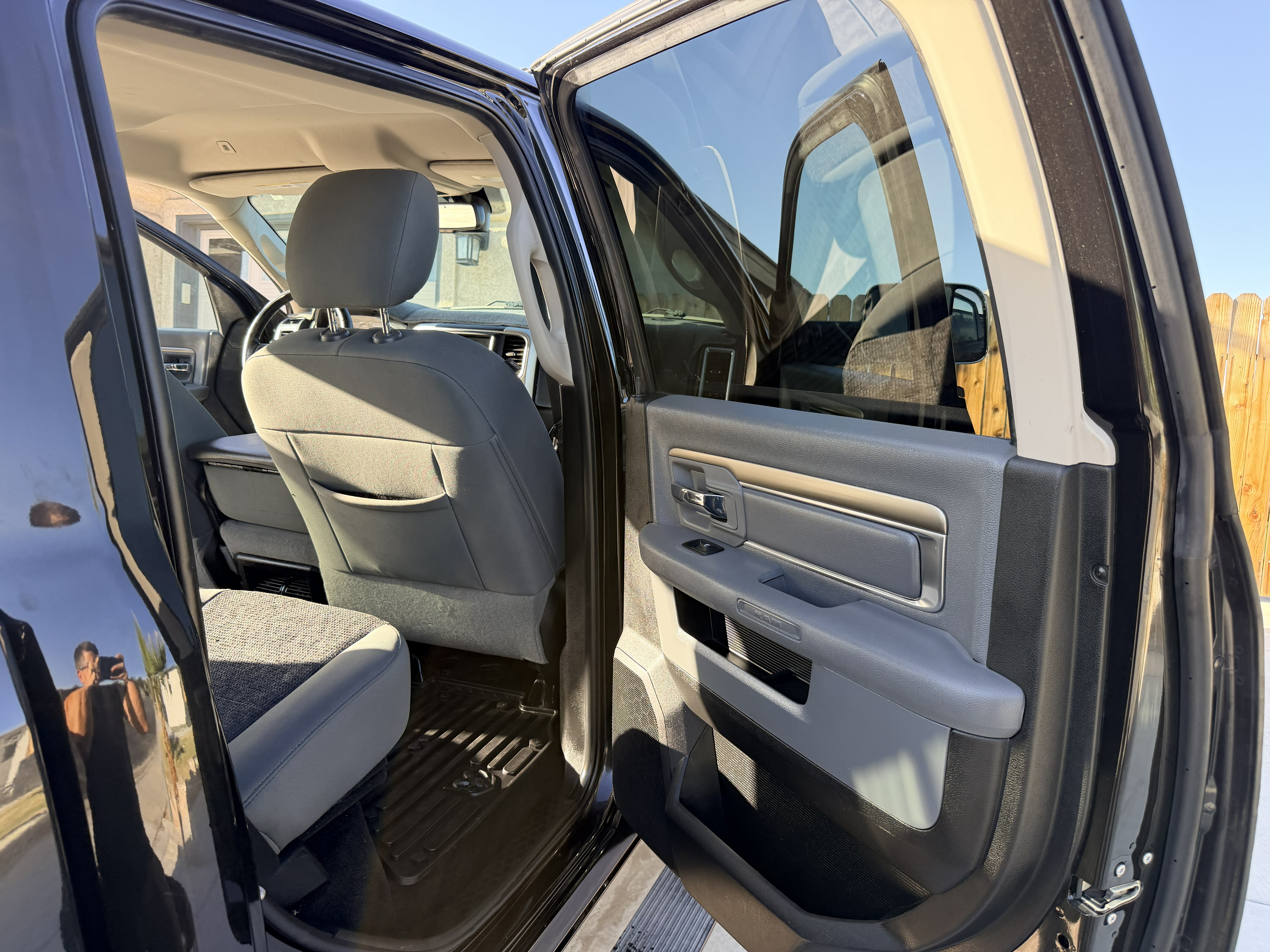 Used 2018 RAM 2500 Big Horn w/ Harvest Edition AWD/4WD image 13