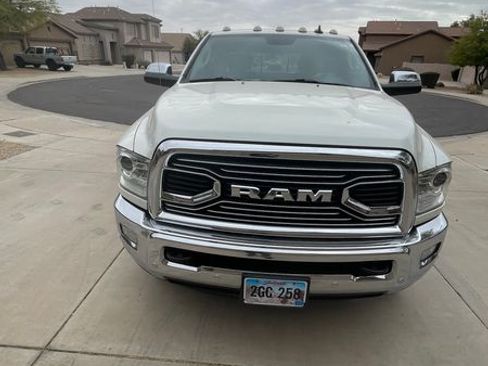 Used 2018 RAM 3500 Laramie Longhorn image 14