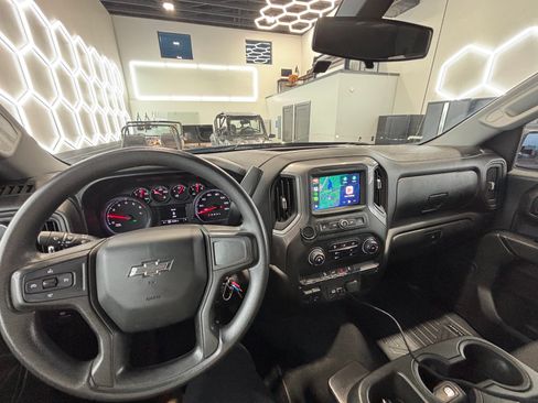 Used 2021 Chevrolet Silverado 1500 Custom Trail Boss w/ LPO, Dark Essentials Package image 14