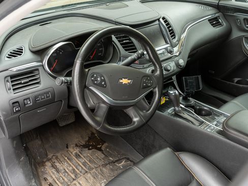 Used 2016 Chevrolet Impala LTZ w/ Enhanced Convenience Package image 11