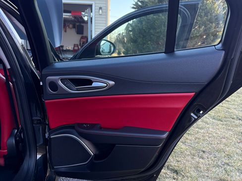 Used 2018 Alfa Romeo Giulia Ti Sport w/ Quick Order Package 22S Sport image 19