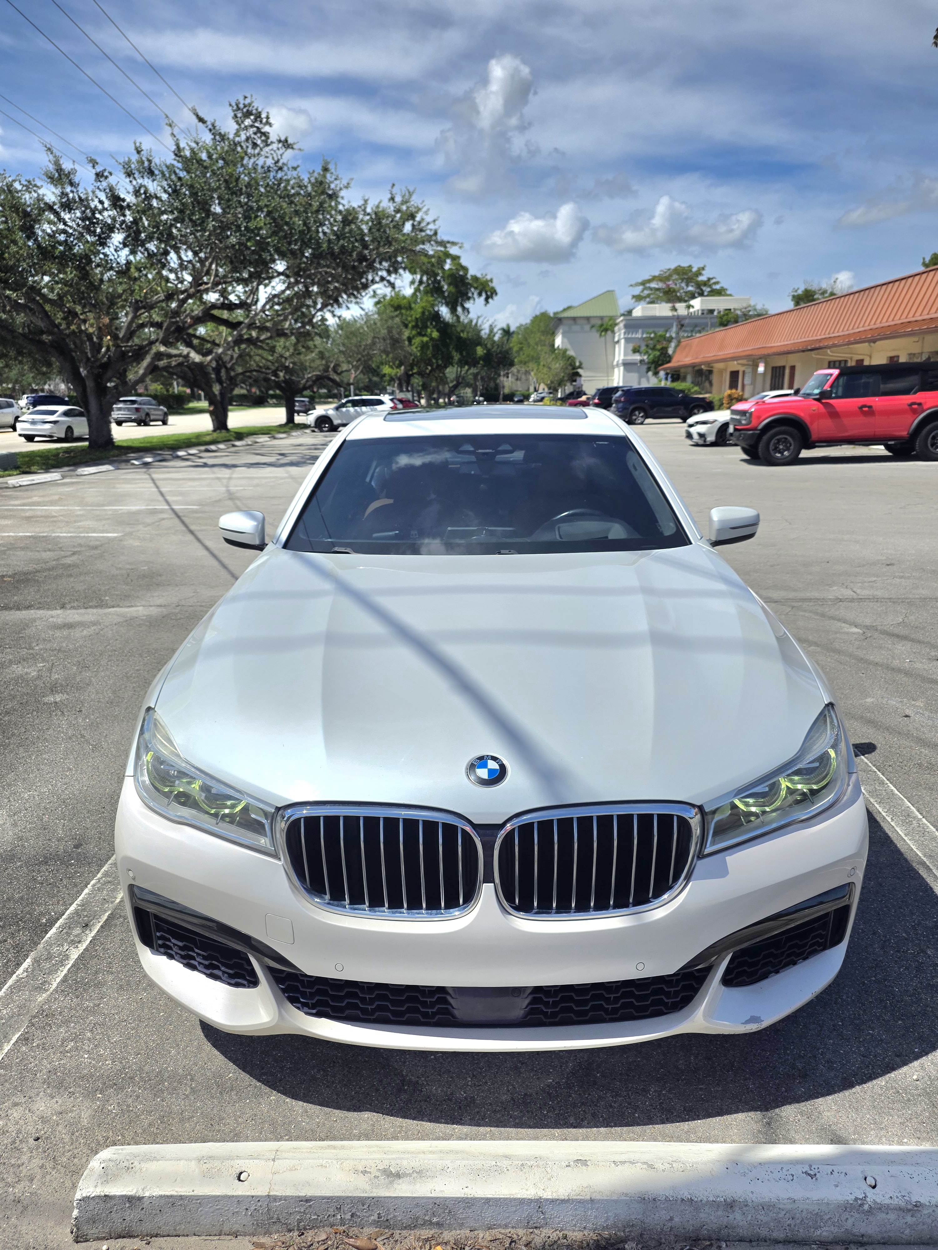 Used 2018 BMW 750i RWD image 5