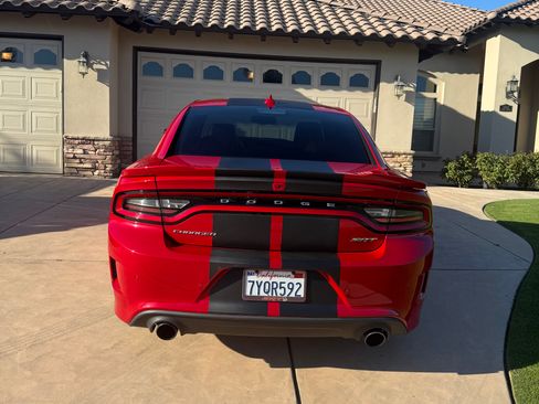 Used 2016 Dodge Charger SRT Hellcat w/ Harman/Kardon Audio Group image 10