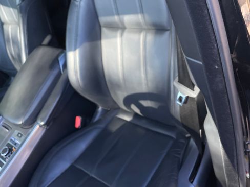 Used 2018 Land Rover Range Rover Sport HSE image 11