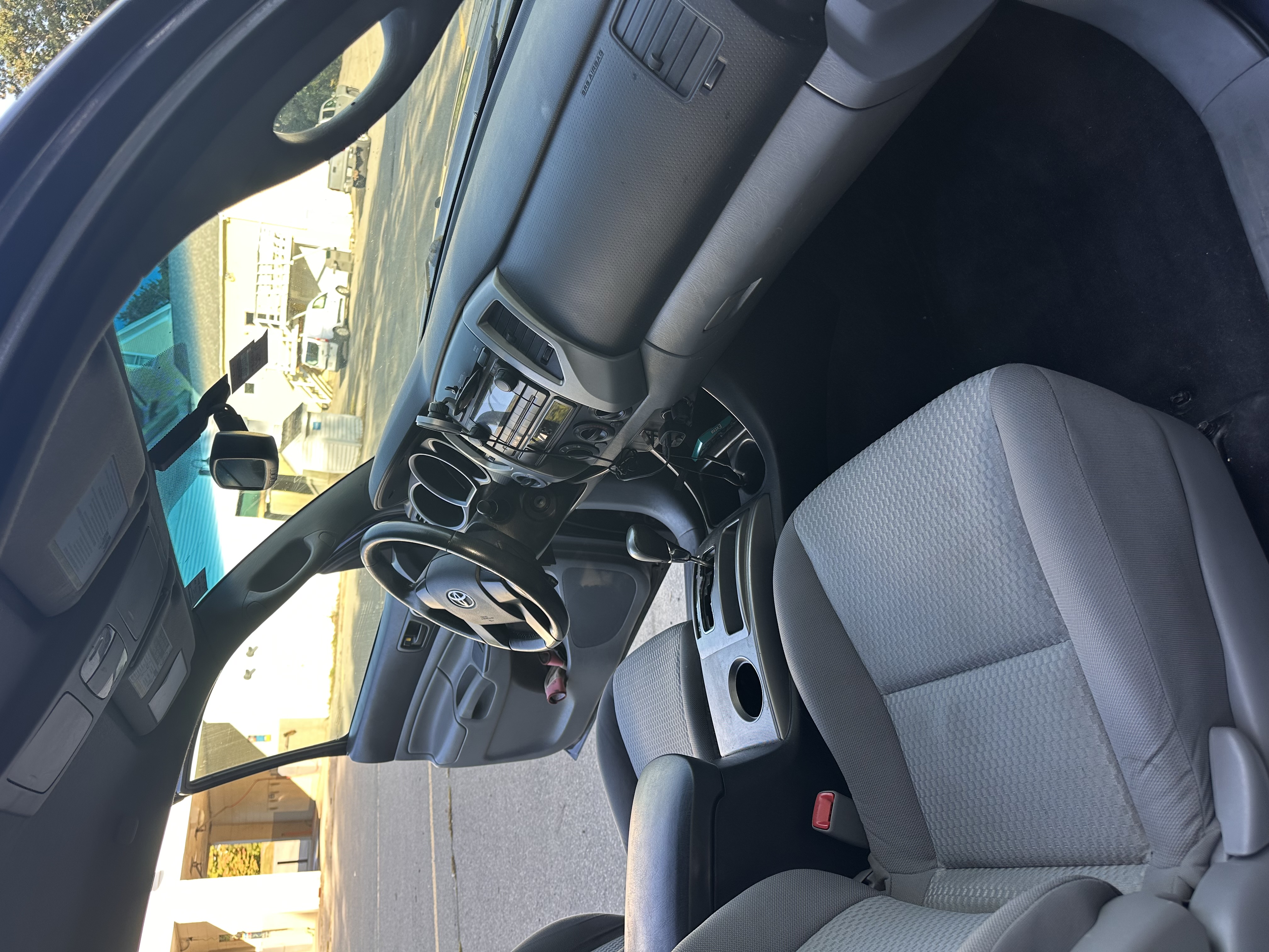 Used 2012 Toyota Tacoma 4x4 Access Cab V6 w/ SR5 Pkg image 15