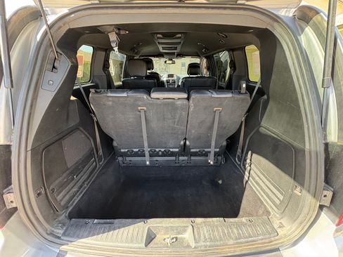 Used 2019 Dodge Grand Caravan GT FWD image 9