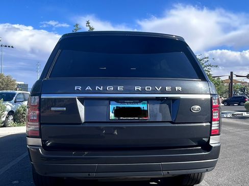 Used 2016 Land Rover Range Rover Supercharged image 10