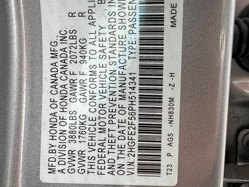 Used 2023 Honda Civic Sport image 2