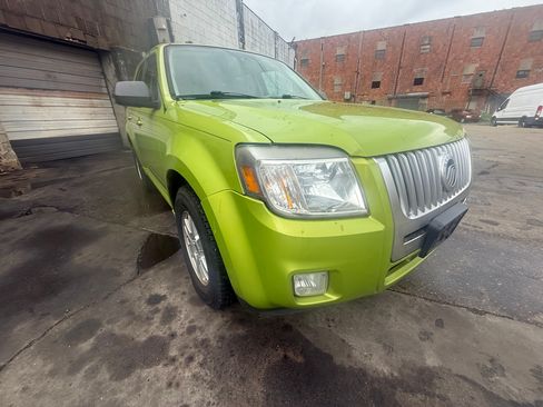 Used 2011 Mercury Mariner 2WD w/ 101A Rapid Spec Order Code image 18