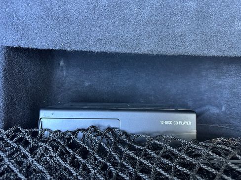 Used 2003 Chevrolet Corvette Convertible w/ Preferred Equipment Group1 image 17