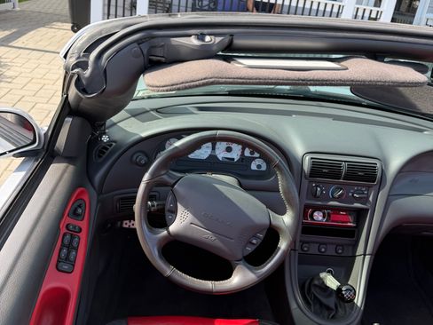 Used 2003 Ford Mustang Cobra RWD image 21
