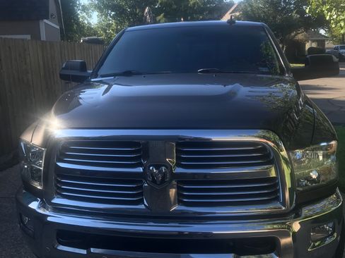 Used 2018 RAM 2500 Big Horn image 17