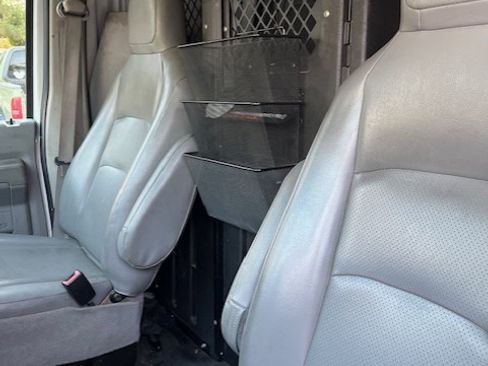 Used 2011 Ford E-150 and Econoline 150 w/ Commercial Cargo Van Pkg image 10