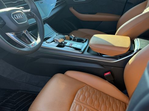 Used 2022 Audi RS Q8 image 12