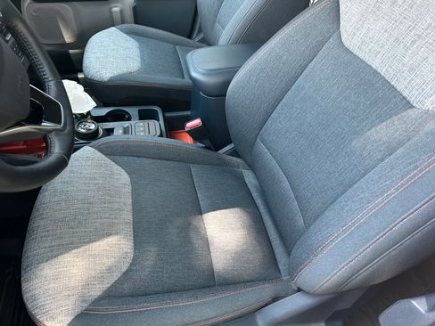 Used 2022 Ford Maverick XLT w/ XLT Luxury Package FWD image 5