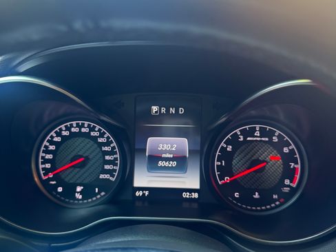 Used 2018 Mercedes-Benz AMG GT Roadster image 19