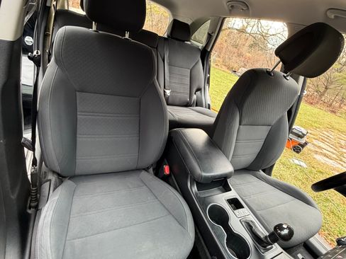 Used 2016 Kia Sorento LX w/ LX Convenience Package image 14