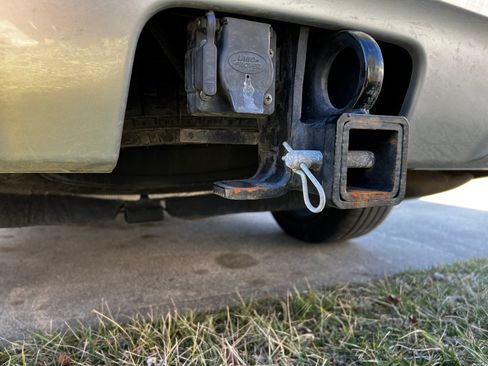 Used 2020 Land Rover Discovery Landmark image 10