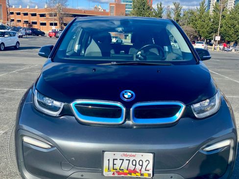 Used 2019 BMW i3 image 2