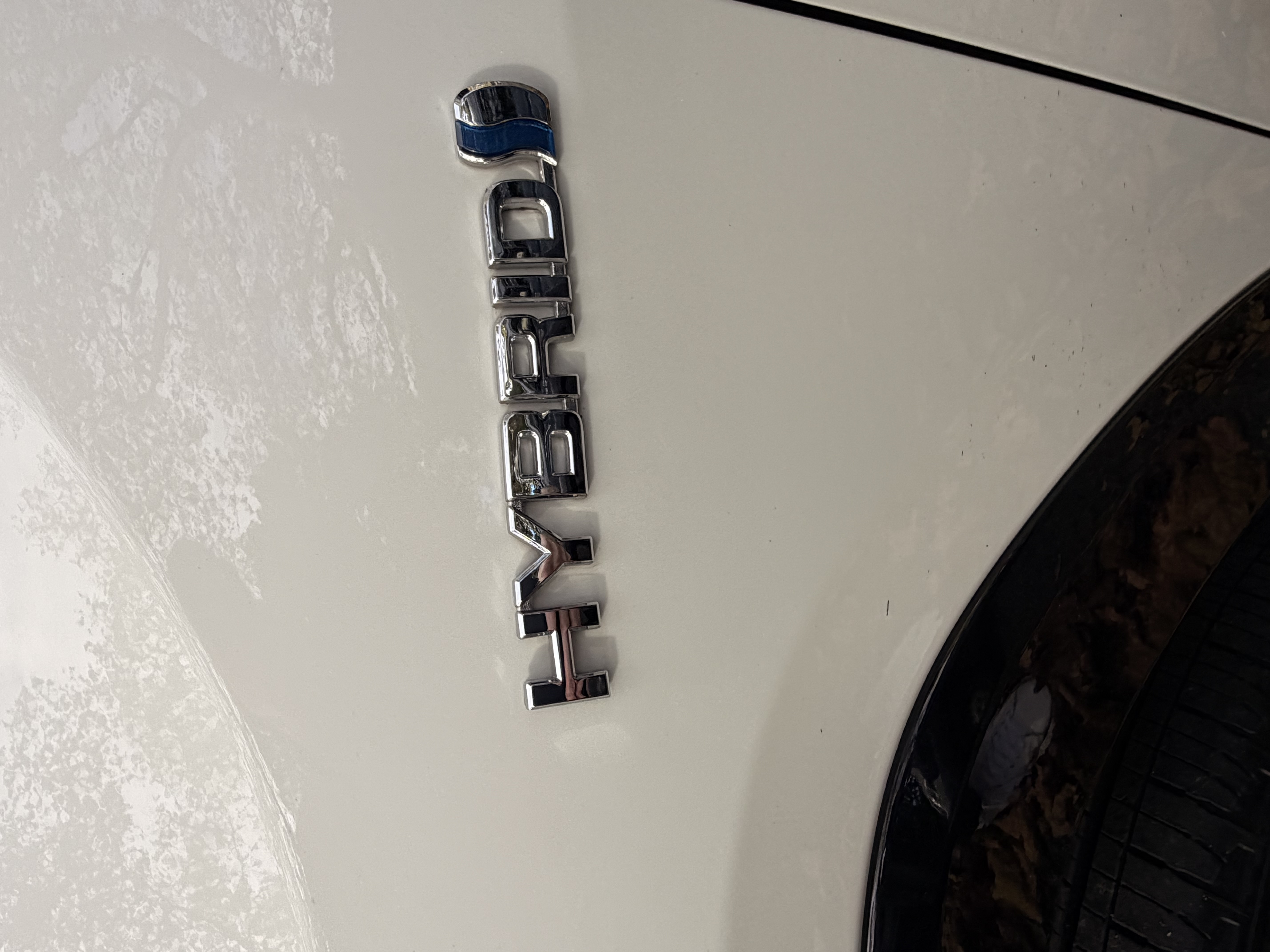Used 2021 Toyota RAV4 XSE AWD/4WD image 5