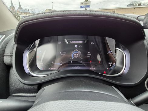 Used 2024 RAM 3500 Laramie image 13