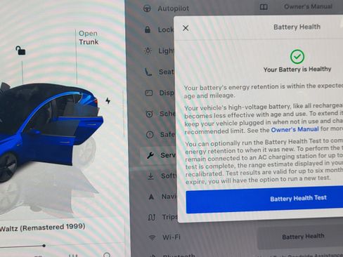 Used 2023 Tesla Model 3 Standard Range image 27