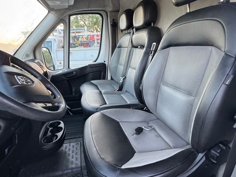 Used 2015 RAM ProMaster 1500 w/ Interior Convenience Group image 5