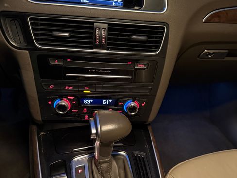 Used 2016 Audi Q5 2.0T Premium Plus w/ Technology Package image 12